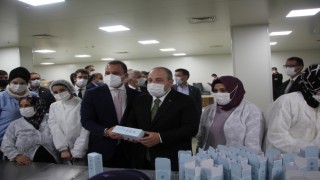 BAKAN VARANK, ÇERKEZKÖY’DE FABRİKAYI ZİYARET ETTİ