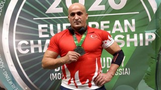 ÇERKEZKÖYLÜ HALTERCİ AVRUPA ŞAMPİYONU OLDU