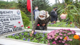 ŞEHİDİMİZ KABRİ BAŞINDA ANILDI