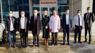 ÇETİNTAŞ’TAN AŞI OLAN SAĞLIK ÇALIŞANLARINA ZİYARET