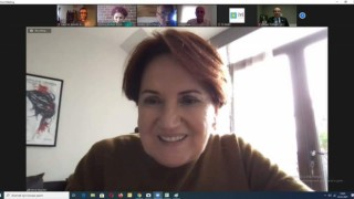 EYT’LİLER SİYASİ PARTİ LİDERLERİYLE GÖRÜŞTÜ