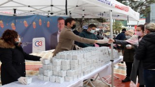 AKAY, VATANDAŞLARIN KANDİLİNİ KUTLADI