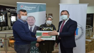 AÇILAN KAHVEHANELERDE İLK ÇAYLAR SÜLEYMANPAŞA BELEDİYESİ'NDEN