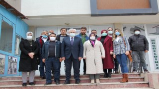 AK PARTİ, DERNEKLERİN SORUNLARINI DİNLEDİ