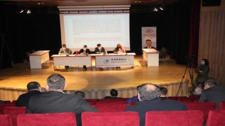 KAPAKLI MECLİSİNDE GERGİN OTURUM