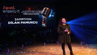 “KAPAKLI SESİNİ ARIYOR” TÜRK HALK MÜZİĞİ YARIŞMASININ KAZANANI DİLAN PAMUKÇU OLDU