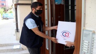 KOMŞU PAKETLER, İHTİYAÇ SAHİPLERİNE TESLİM EDİLİYOR