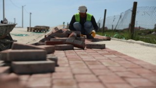 ATATÜRK MAHALLESİ’NDE 1 CADDE VE 8 SOKAK’TA KİLİT TAŞ YOL YAPIMI TAMAMLANDI