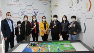 BAŞAKŞEHİR ÖĞRENCİLERİ YARI FİNALDE