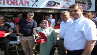 ADKOTÜRK ÇALIŞANLARI PİKNİKTE BİR ARAYA GELDİ