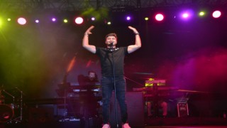 MUSTAFA CECELİ’DEN MUHTEŞEM KONSER