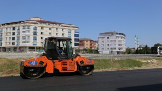 SICAK ASFALT ÇALIŞMALARI İNÖNÜ MAHALLESİ'NDE SÜRÜYOR