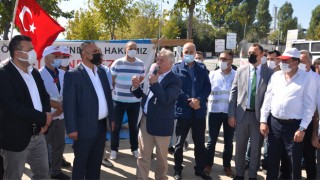 “ARKADAŞLARIMIZ VALİLİK ÖNÜNDE ŞİDDETE MARUZ KALDILAR”