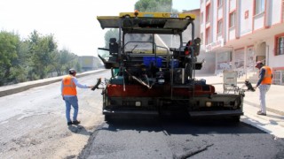 SICAK ASFALT ÇALIŞMALARI TÜM HIZI İLE SÜRÜYOR
