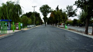 ÇORLU İSMETPAŞA BULVARI'NDA SICAK ASFALT SERİM ÇALIŞMASI GERÇEKLEŞTİRİLDİ