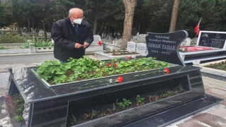 ALBAYRAK TABAK’I KABRİ BAŞINDA ANDI