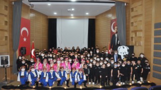 BAŞAKŞEHİR MUSTAFA KEMAL ATATÜRK’Ü HÜZÜNLÜ BİR PROGRAMLA ANDI