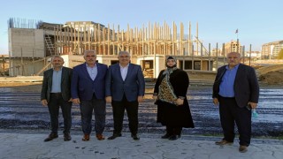 ÇETİNTAŞ VE YÖNETİM KURULU ÜYELERİNDEN TEPE CAMİ İNŞAATINA ZİYARET