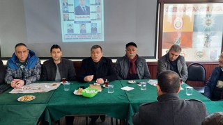 AS: “ŞOV SİYASETİNİ BIRAKIN”