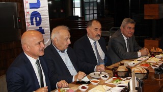 İRMET HASTANESİ, GAZETECİLERLE BİR ARAYA GELDİ