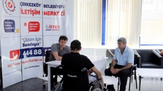 BAŞKAN AKAY HALK GÜNÜ’NDE VATANDAŞLARLA BULUŞTU