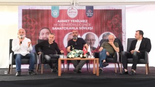 USTA TİYATROCULAR KÜLTÜR ÇADIRINDA SANATSEVERLERLE BİR ARAYA GELDİ