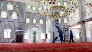 İBADETHANELERDE BAYRAM TEMİZLİĞİ