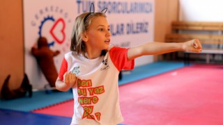 8'İNCİ YAZ SPOR OKULUNDA 2. DÖNEM EĞİTİMLERİ BAŞLADI