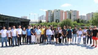 BAŞKAN ÇETİN, YAZ SPOR KURSLARI EĞİTMENLERİ İLE BULUŞTU