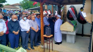 SEVAL ÇETİN’İN ANNESİ GÜLSEREN AKDERE DUALARLA SON YOLCULUĞU’NA UĞURLANDI!