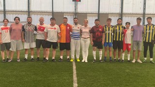 İYİ PARTİ VE BASIN DOSTLUK MAÇINDA BİR ARAYA GELDİ