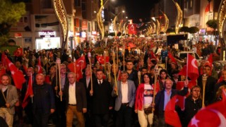 29 EKİM CUMHURİYET BAYRAMI COŞKUSU KAPAKLI’DA FENER ALAYI İLE TAÇLANDI