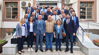 YILMAZ; “BİZİ TAKLİT EDENLER MECLİS ÜYESİ ADAYLARINI AÇIKLAYAMADI”