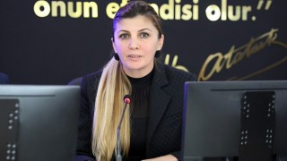 “KENDİ AYAKLARI ÜSTÜNDE DURAN GÜÇLÜ KADINLARA ALIŞACAKSINIZ”