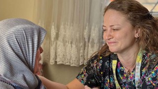 TEKİRDAĞ’IN KAHRAMAN DOKTORLARI DEPREM BÖLGESİNDE YARALARI SARIYOR