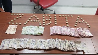 ÇERKEZKÖY’DE DİLENCİNİN ÜZERİNDEN ÇIKANLAR ŞAŞKINA ÇEVİRDİ