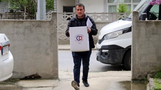 KOMŞU PAKET DAĞITIMLARI SÜRÜYOR