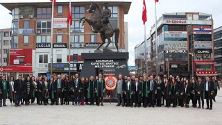 “UMUTLA, DİRAYETLE, EL BİRLİĞİYLE, YENİDEN!”