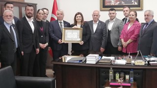 HAMŞİOĞLU; “İSİMLERİN ÜSTÜNÜ KAPATIN, GELECEĞİNİZE OY VERİN”