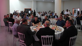 SAMSUNLU İŞ İNSANLARI VE SİYASİLER BİR ARAYA GELDİ