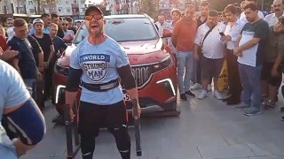 2 BİN 126 KİLOGRAM TOGG’U HAVAYA KALDIRDILAR