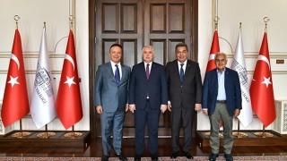 SÖZDİNLER’DEN VALİ YILDIRIM’A VEDA ZİYARETİ