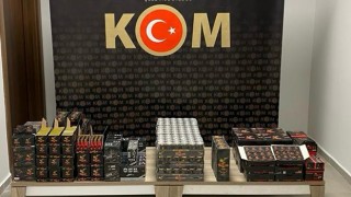 2 BİN 50 ADET CİNSEL İÇERİKLİ GIDA ELE GEÇİRİLDİ