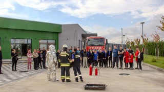 ÇOSB ZEKA’DA DEPREM VE YANGIN TATBİKATI YAPILDI