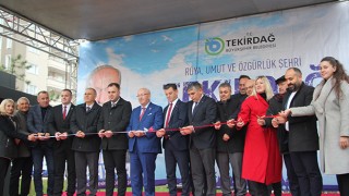 100’ÜNCÜ YIL MEYDANI TÖRENLE HİZMETE AÇILDI