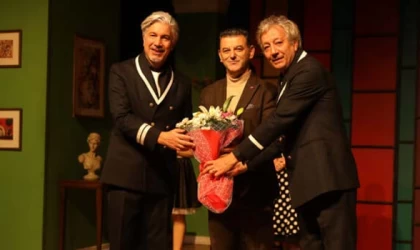 SÜT KARDEŞLER KAPAKLI’DA SAHNELENDİ