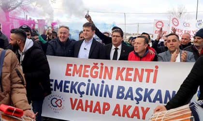 BELEDİYEDE MAAŞLAR 30 BİN TL’YE YÜKSELDİ