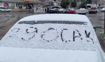 ÇERKEZKÖY'DE KAR YAĞIŞI BAĞLADI