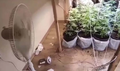 EMNİYET EKİPLERİNDEN UYUŞTURUCU OPERASYONU