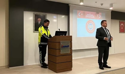 ŞOFÖRLERE TRAFİKLE İLGİLİ EĞİTİM VERİLDİ
